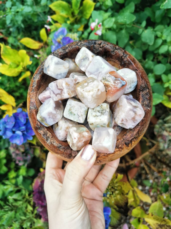 Blossom agate cubes
