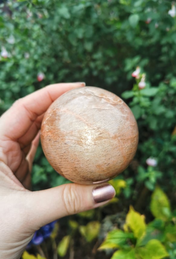 Peach Moonstone sphere with flash