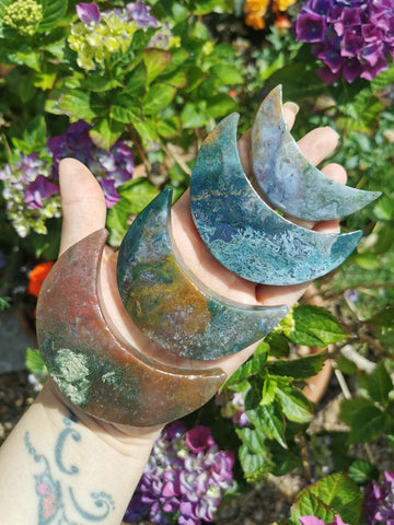 Beautiful Indian and moss agate moons