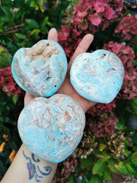 Blue aragonite hearts